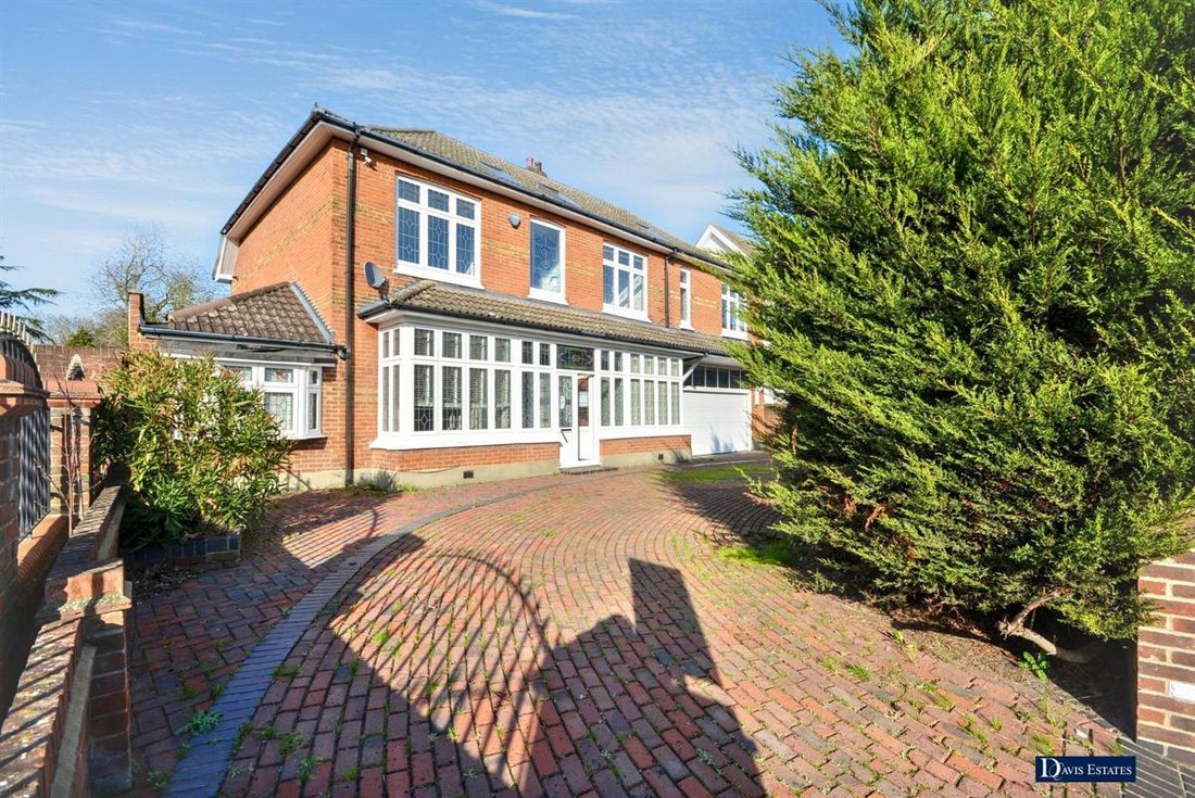 House in Emerson Park, Romford, England 1 - 17349986