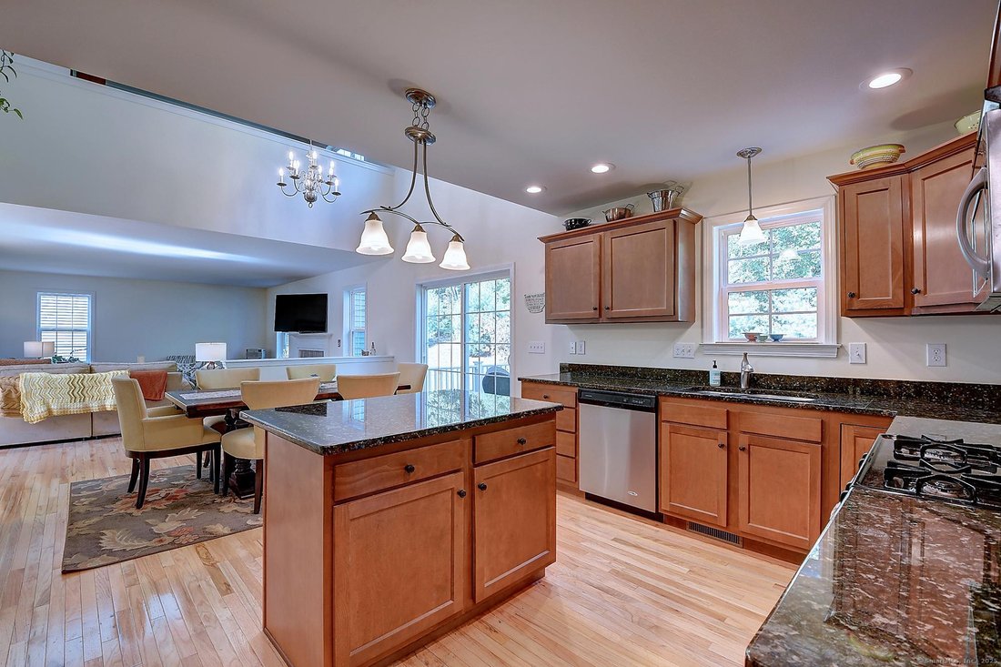 Condo in South Windsor, Connecticut, United States 4 - 17346730