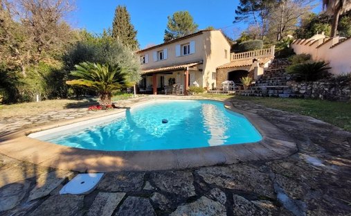 Maison à Peymeinade, Provence-Alpes-Côte d'Azur, France 1