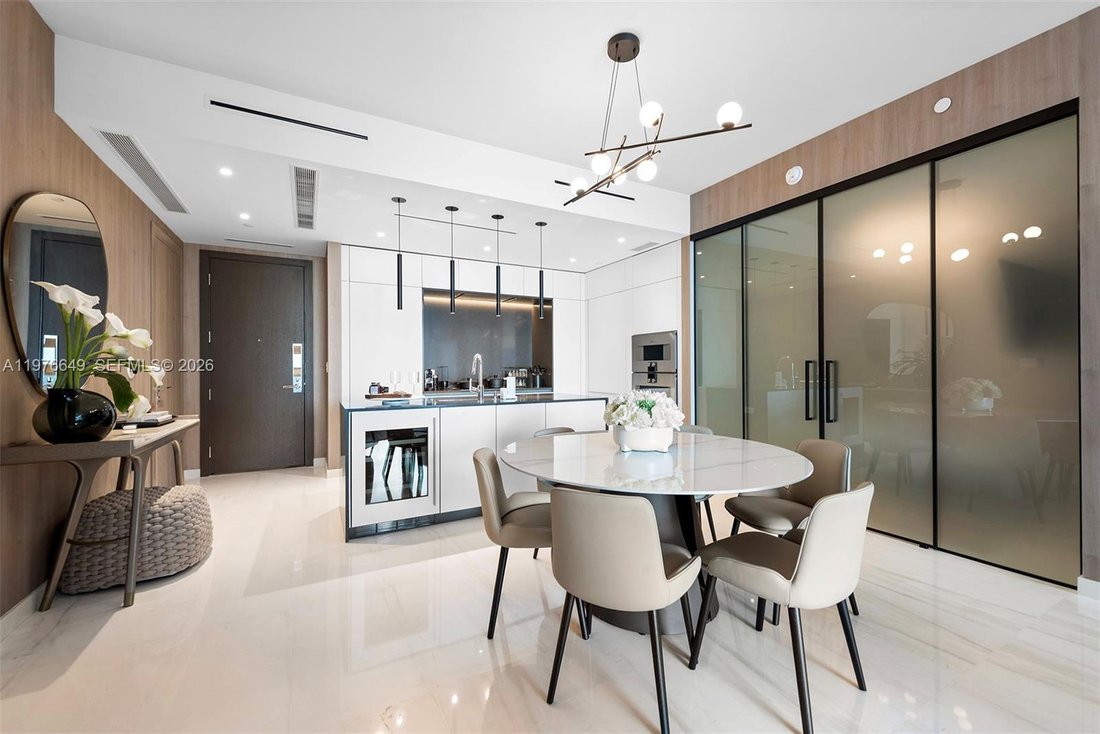 Condo in Miami, Florida, United States 5 - 17350333
