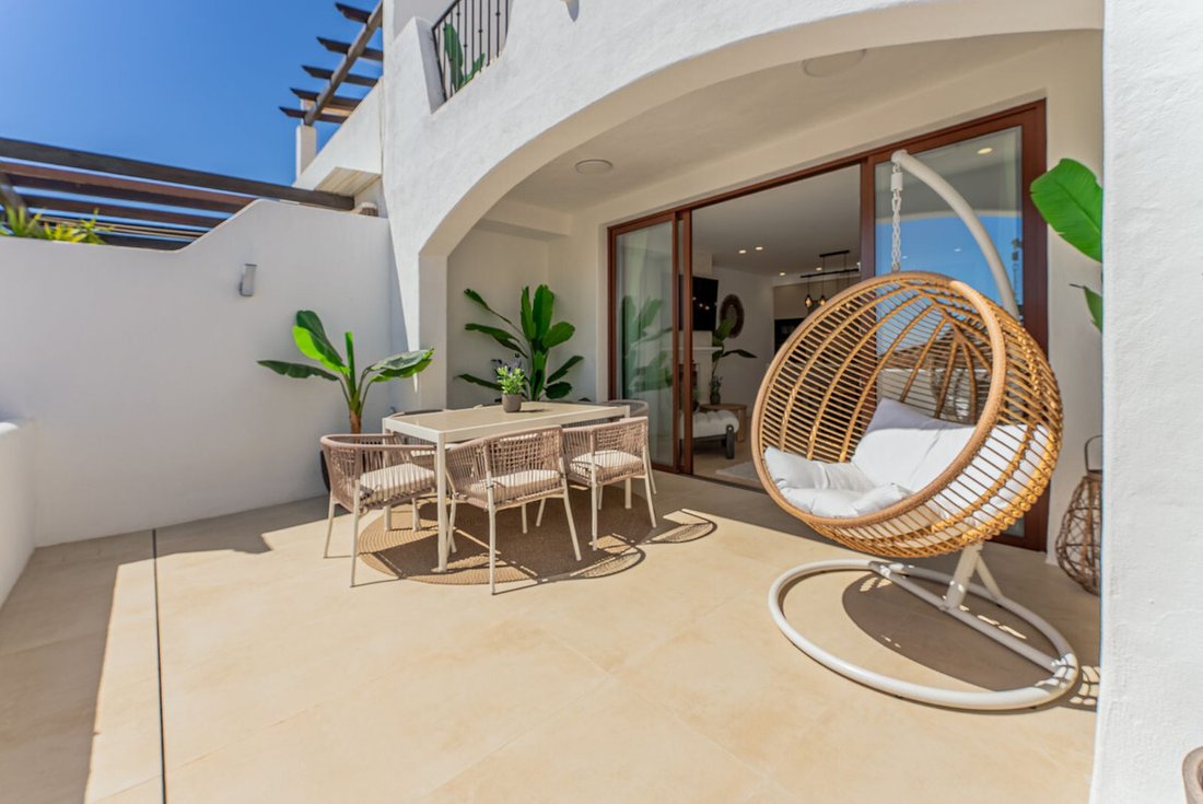 House in Benahavis, Andalusia, Spain 2 - 17348911