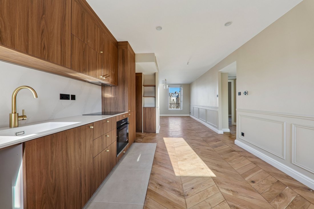 Apartment in Hoche-Friedland, Paris 8e Arrondissement, Paris 5 - 16533239