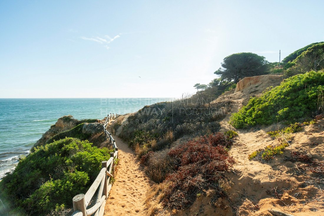 Apartment in Olhos de Agua, Algarve, Portugal 5 - 17349016
