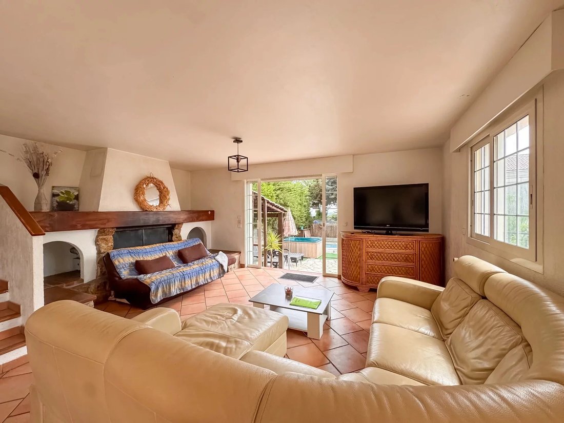 Villa in Nice, Provence-Alpes-Côte d'Azur, France 4 - 17352828
