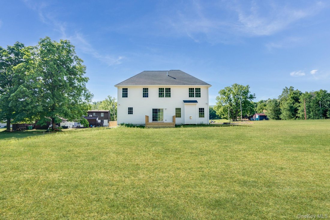 House in Pleasant Valley, New York, United States 2 - 17351186