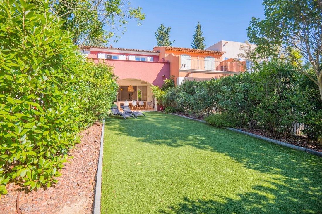 Villa à Grimaud, Provence-Alpes-Côte d'Azur, France 2 - 17346919