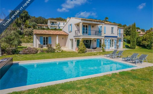 Villa in Grimaud, Provence-Alpes-Côte d'Azur, France 1