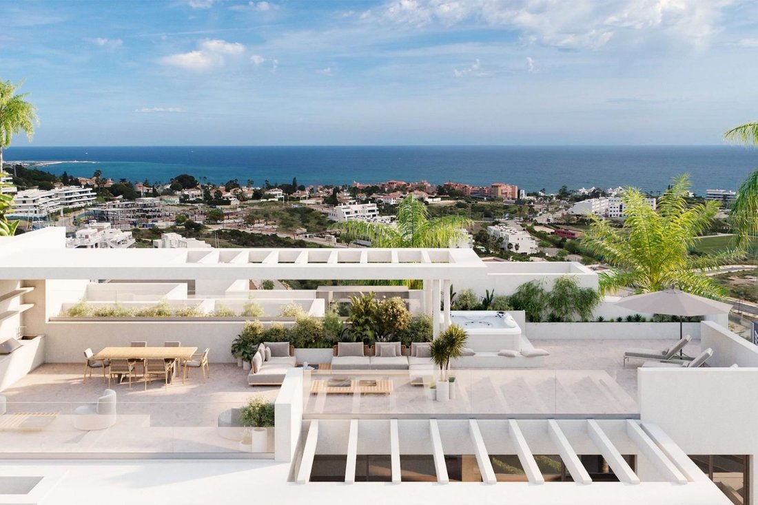 Apartment in Estepona, Andalusia, Spain 1 - 17348623