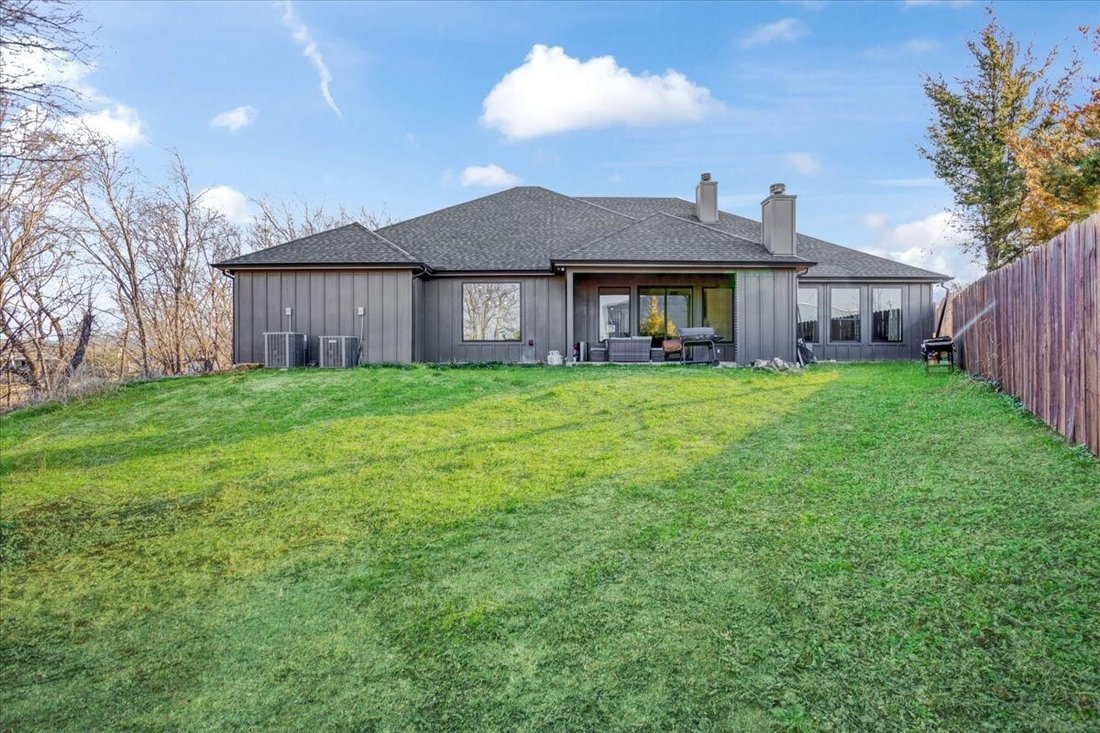 House in Van Alstyne, Texas, United States 2 - 17348195
