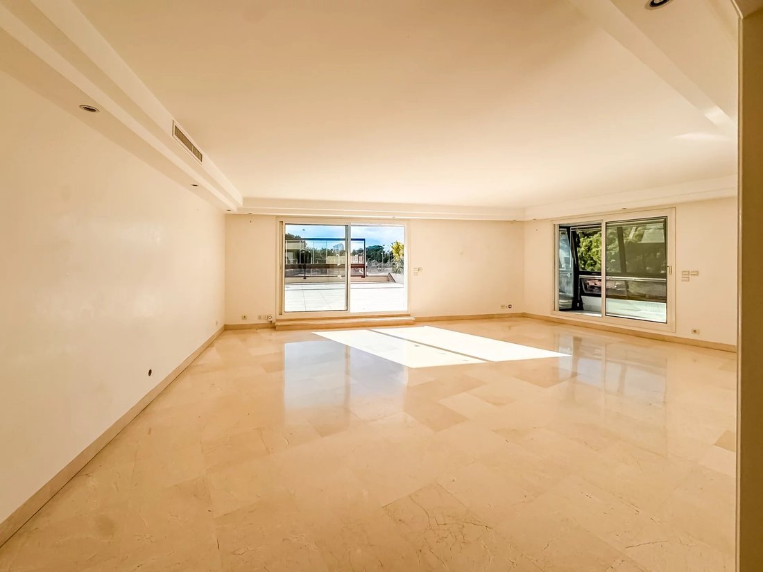 Apartment in Saint-Laurent-du-Var, Provence-Alpes-Côte d'Azur, France 5 - 17352817