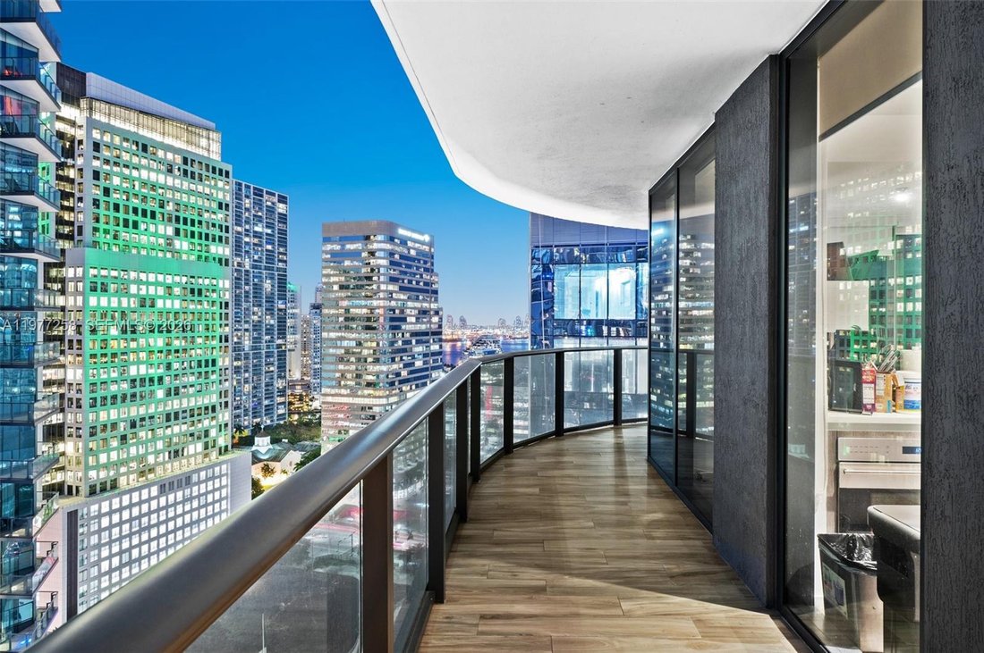 Condo in Miami, Florida, United States 1 - 17350371