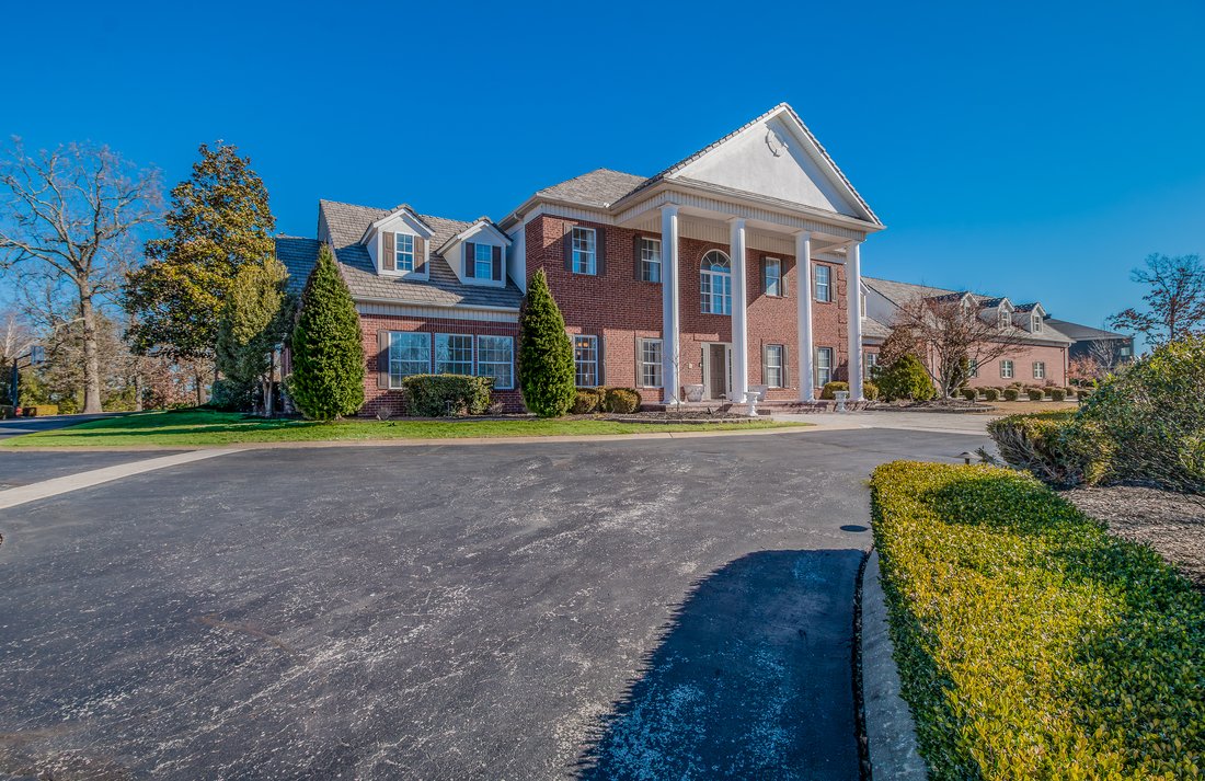 House in Rogers, Arkansas, United States 1 - 17356071