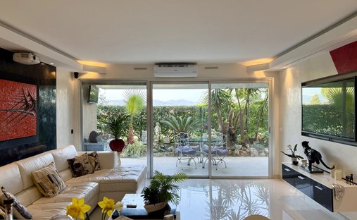 Apartment in Lanterne, Nice, France 1