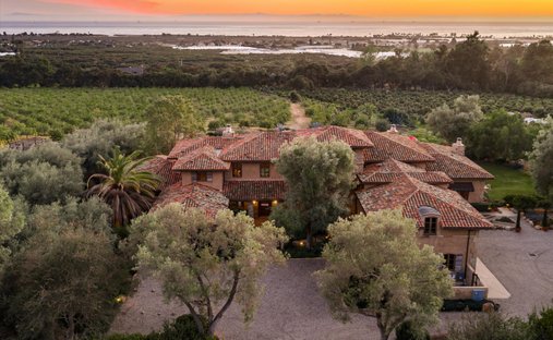 House in Carpinteria, California, United States 1