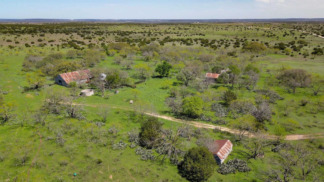 Farm Ranch in Lometa, Texas, United States 4 - 17351162