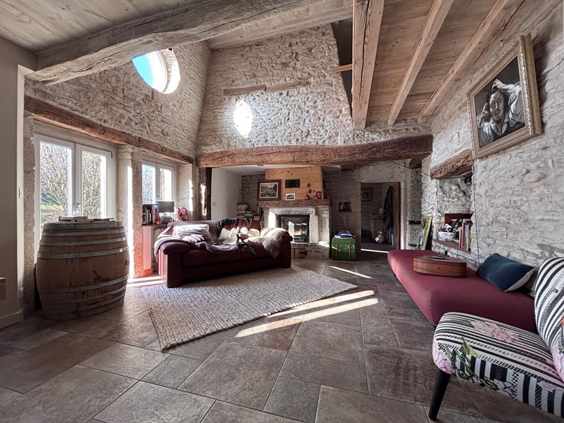 Villa in Chassagne-Saint-Denis, Bourgogne – Franche-Comté, France 2 - 17330604