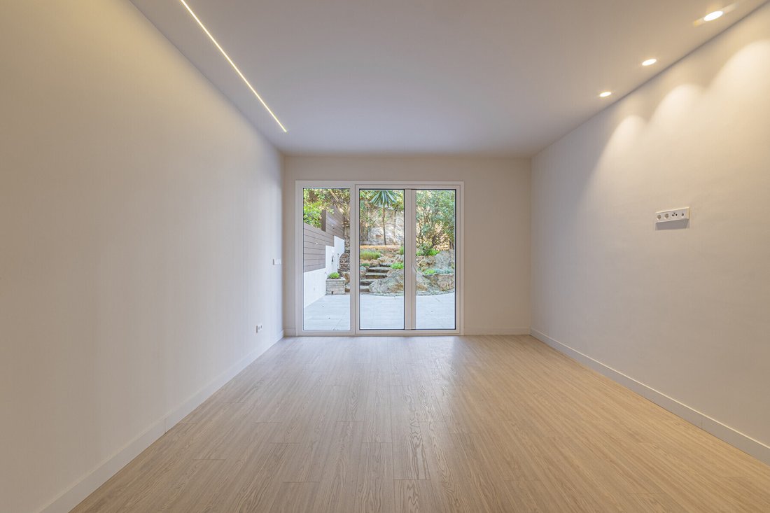 Apartment in Ciutat Vella, Barcelona, Spain 4 - 17355218