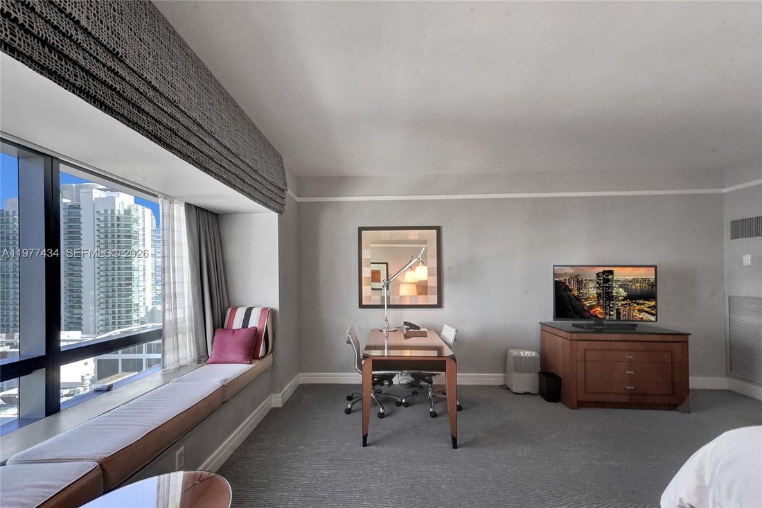 Condo in Miami, Florida, United States 4 - 17350258