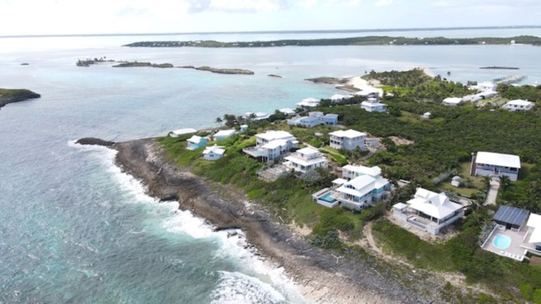 Land in Elbow Cay, Central Abaco, The Bahamas 3 - 17348755