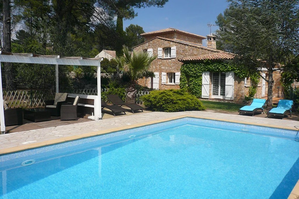 Country House in Bagnols-en-Forêt, Provence-Alpes-Côte d'Azur, France 1 - 17353882