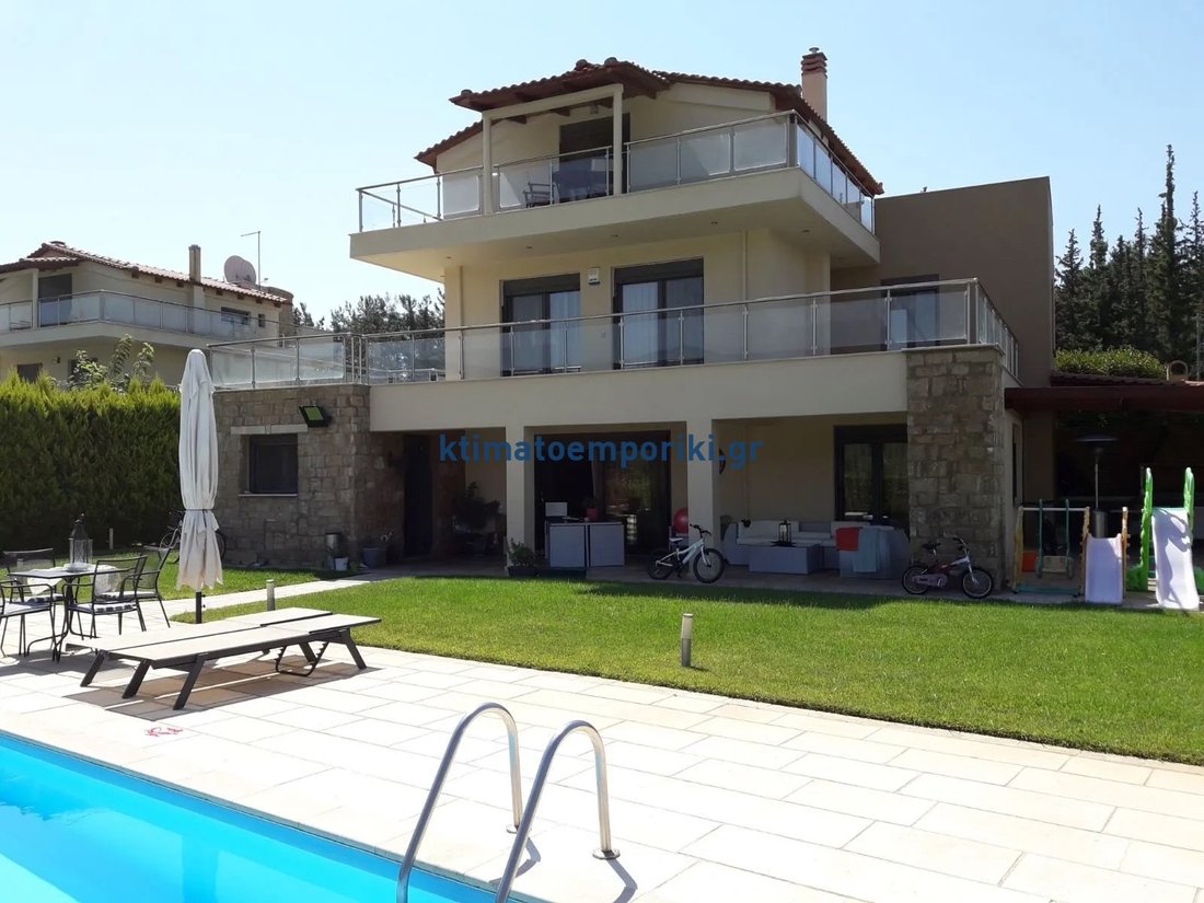 Villa in Pylaia, Macedonia and Thrace, Greece 1 - 17350437
