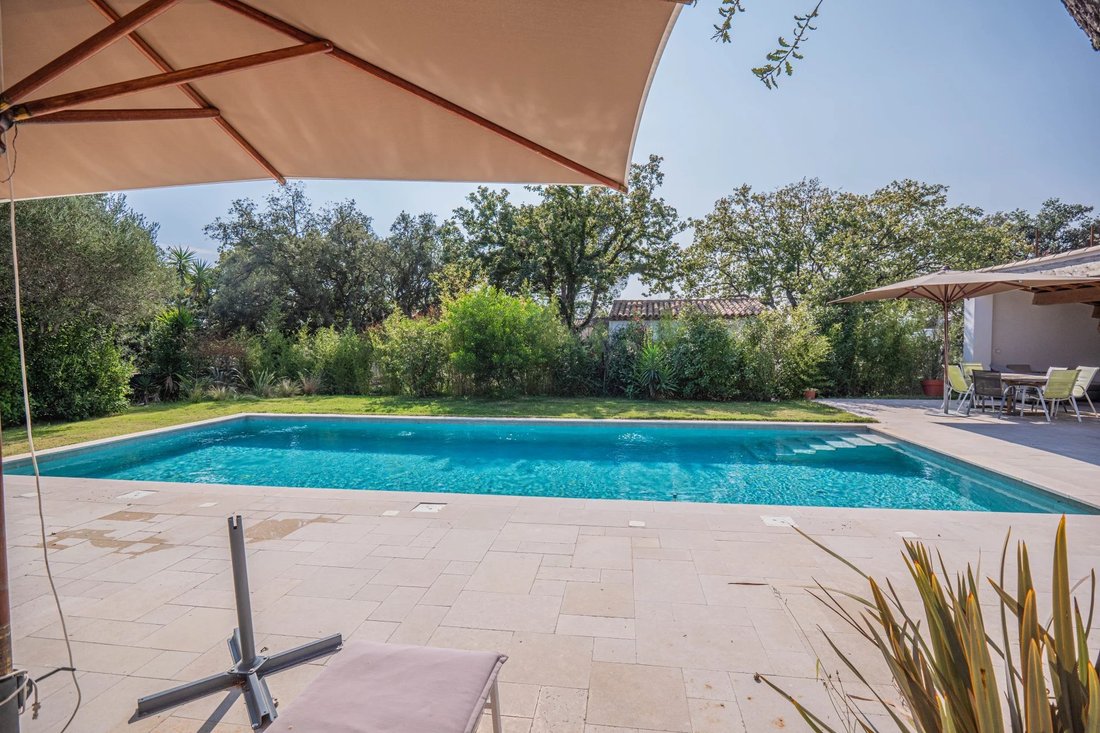 Villa in Grimaud, Provence-Alpes-Côte d'Azur, France 2 - 17347099