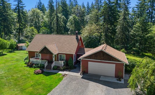 House in La Center, Washington, United States 1