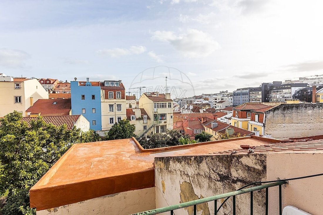 Estate in Santo Antonio, Lisbon, Portugal 3 - 17355012