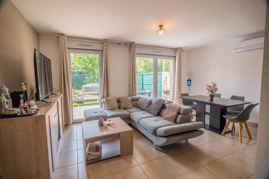 Villa in Grimaud, Provence-Alpes-Côte d'Azur, France 3 - 17346897