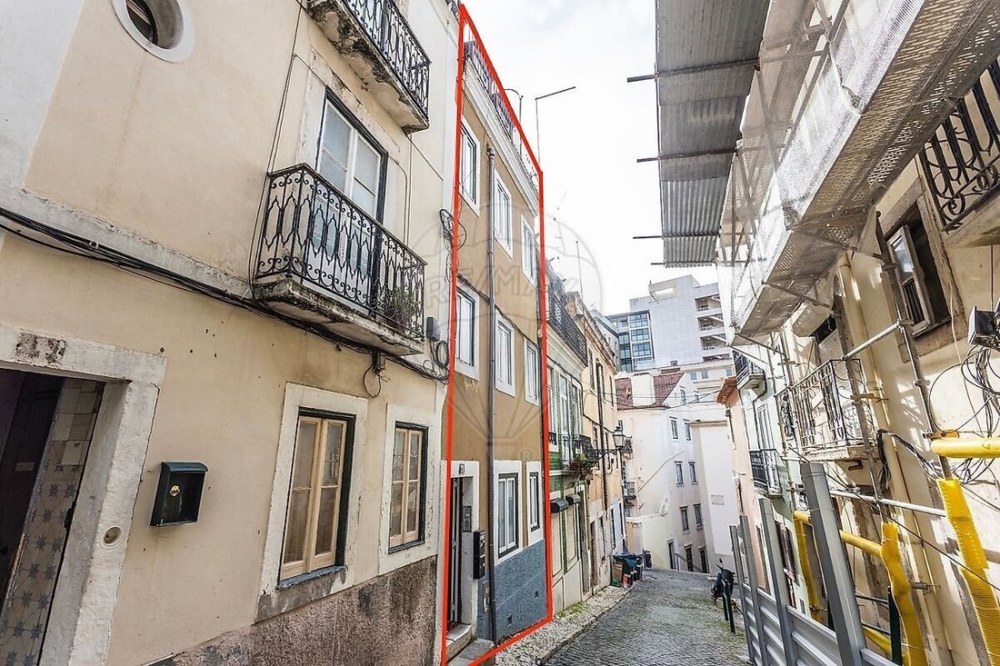 Estate in Santo Antonio, Lisbon, Portugal 1 - 17355012