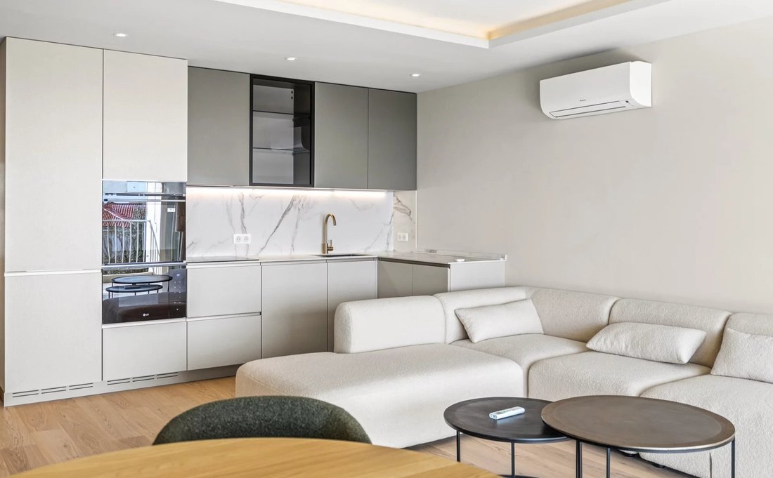 Apartment in Broussailles, Cannes, France 3 - 17280620