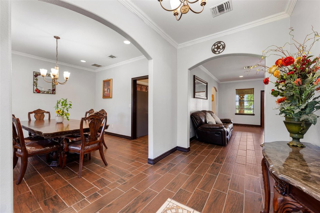 House in Bastrop, Texas, United States 5 - 17347373