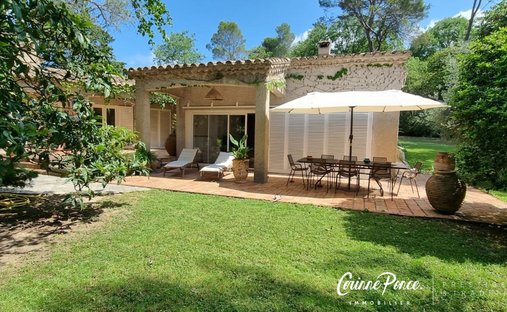 Villa in Camplanier, Nimes, France 1