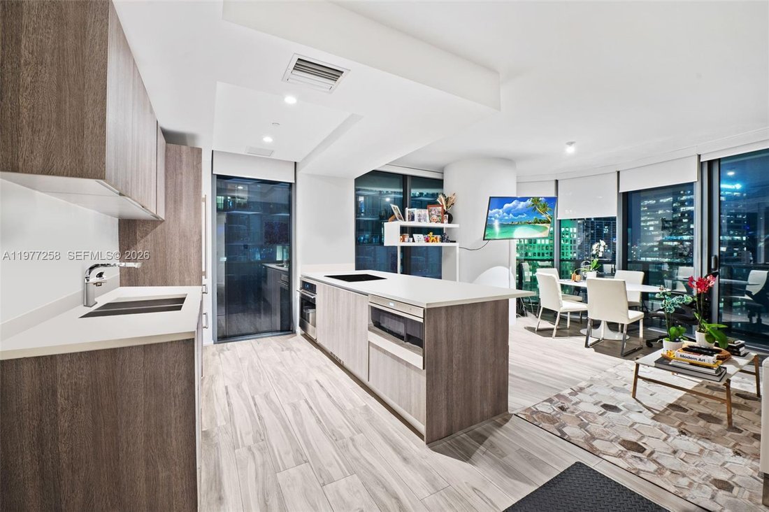 Condo in Miami, Florida, United States 2 - 17350371