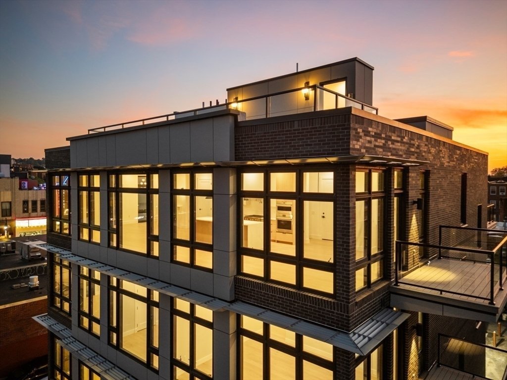 Condo in Brookline, Massachusetts, United States 2 - 17346687