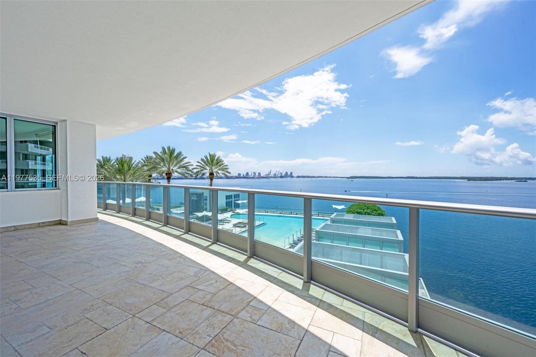 Condo in Miami, Florida, United States 1 - 17350301