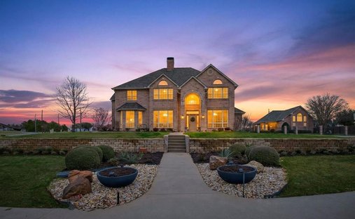 House in Cleburne, Texas, United States 1
