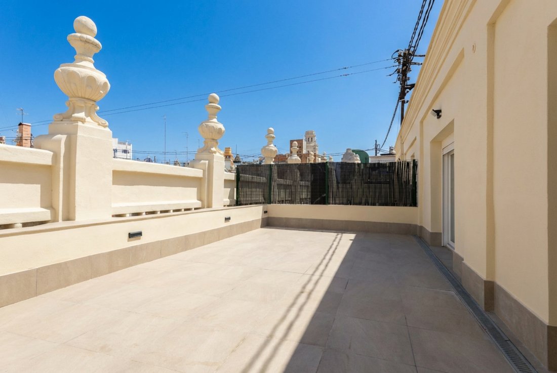Apartment in Ciutat Vella, Valencia, Spain 2 - 17353021
