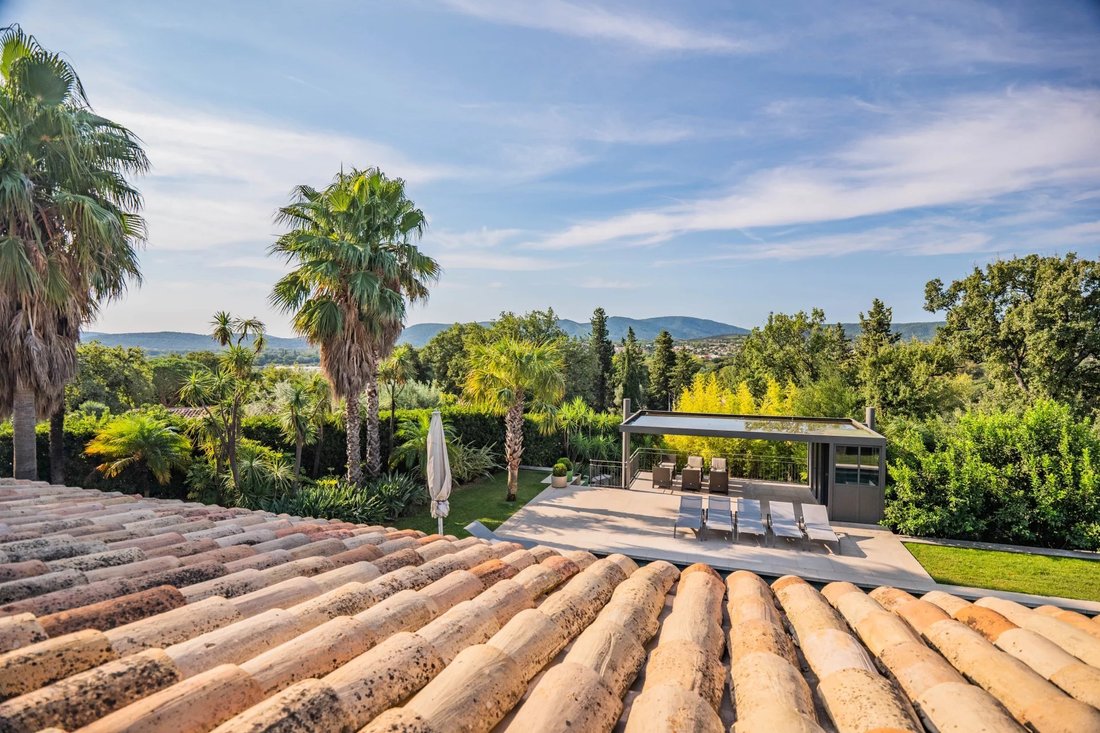 Villa in Grimaud, Provence-Alpes-Côte d'Azur, France 4 - 17347076