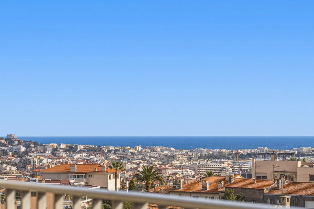 Apartment in Broussailles, Cannes, France 2 - 17280620