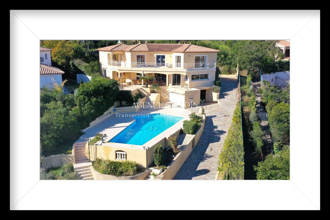 Villa in Les Issambres, Roquebrune-sur-Argens, France 5 - 17348599