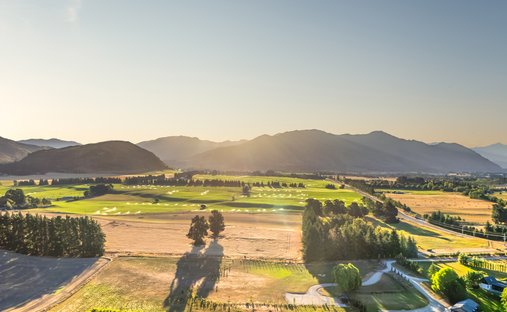 Land in Wanaka, Otago, New Zealand 1