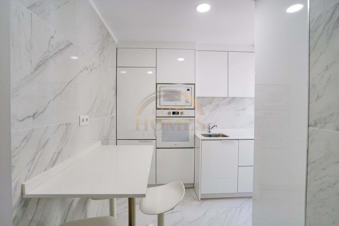 Apartment in Misericordia, Lisbon, Portugal 3 - 17355775