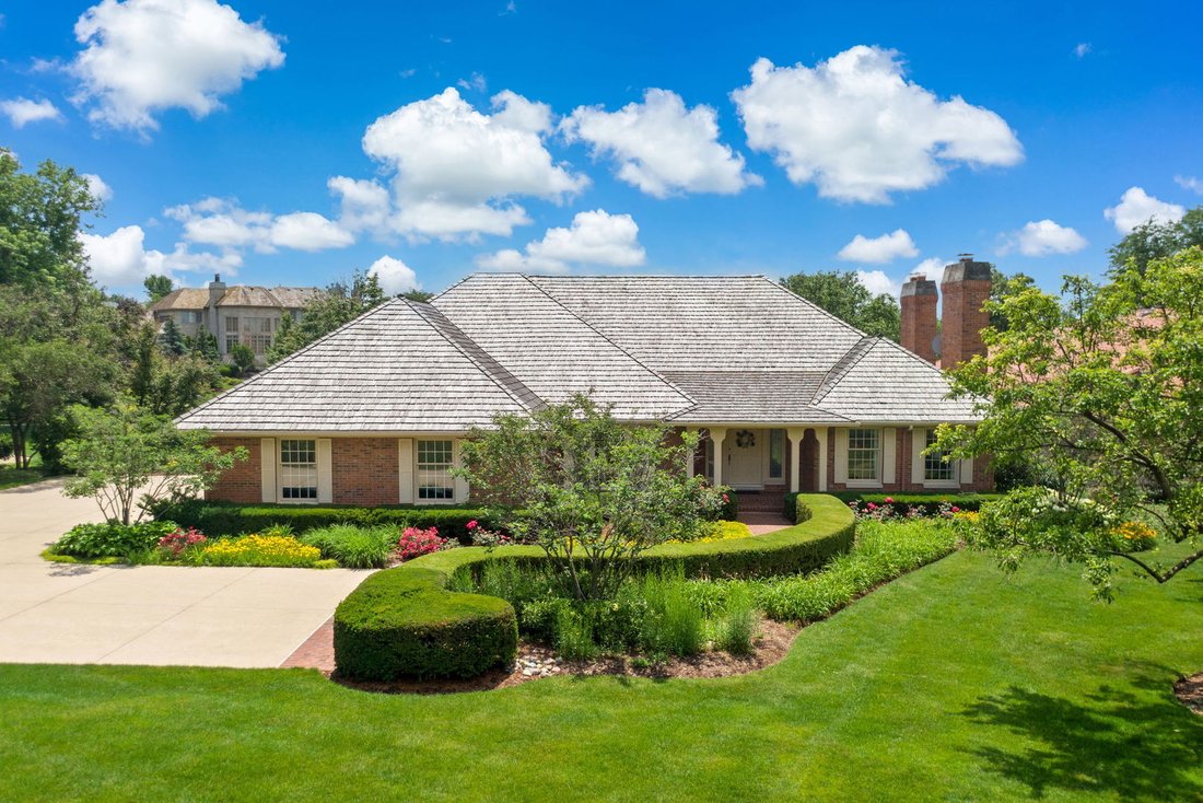 House in Oak Brook, Illinois, United States 2 - 17352438
