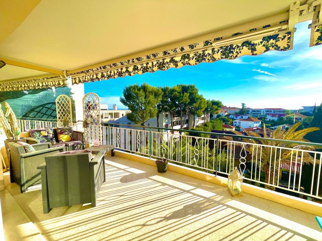 Apartment in Vallergues, Cannes, France 1 - 16649142