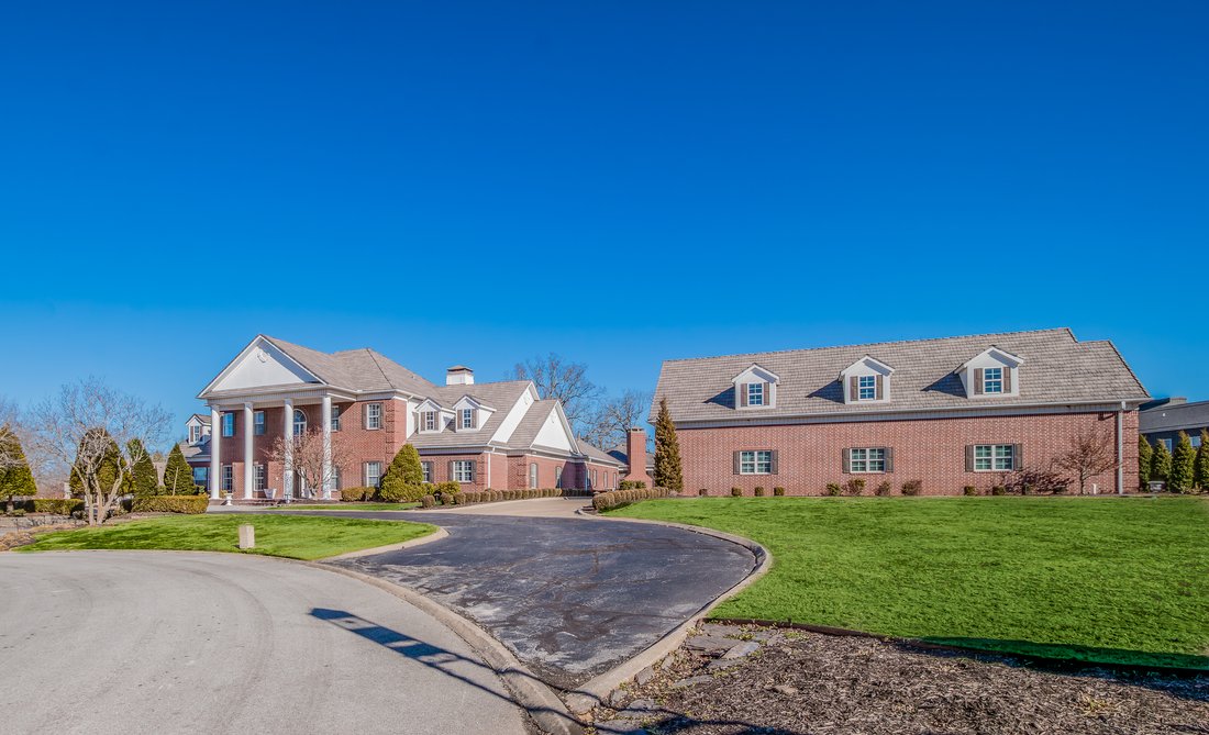 House in Rogers, Arkansas, United States 2 - 17356071