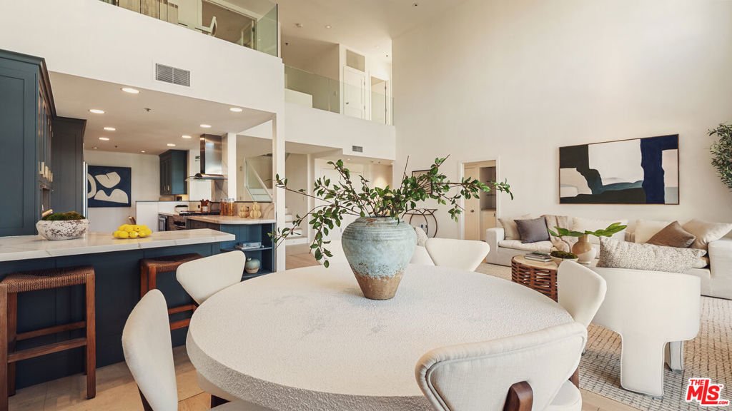 Condo in Santa Monica, California, United States 5 - 17354336