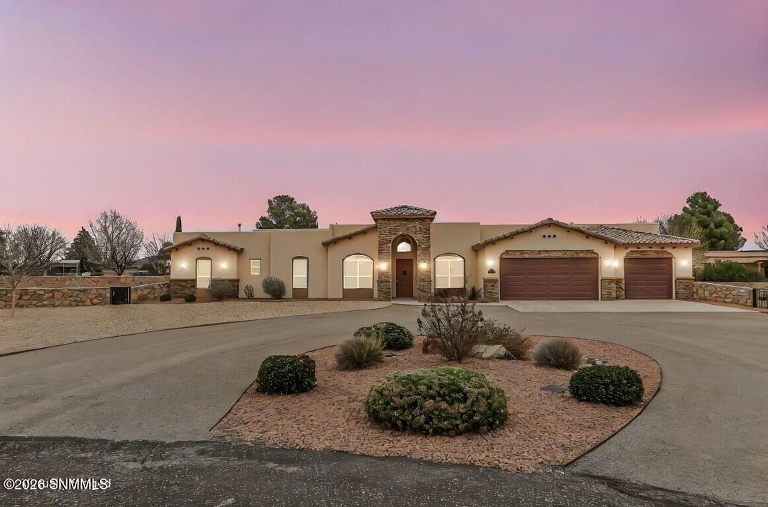 House in Las Cruces, New Mexico, United States 1 - 17349479