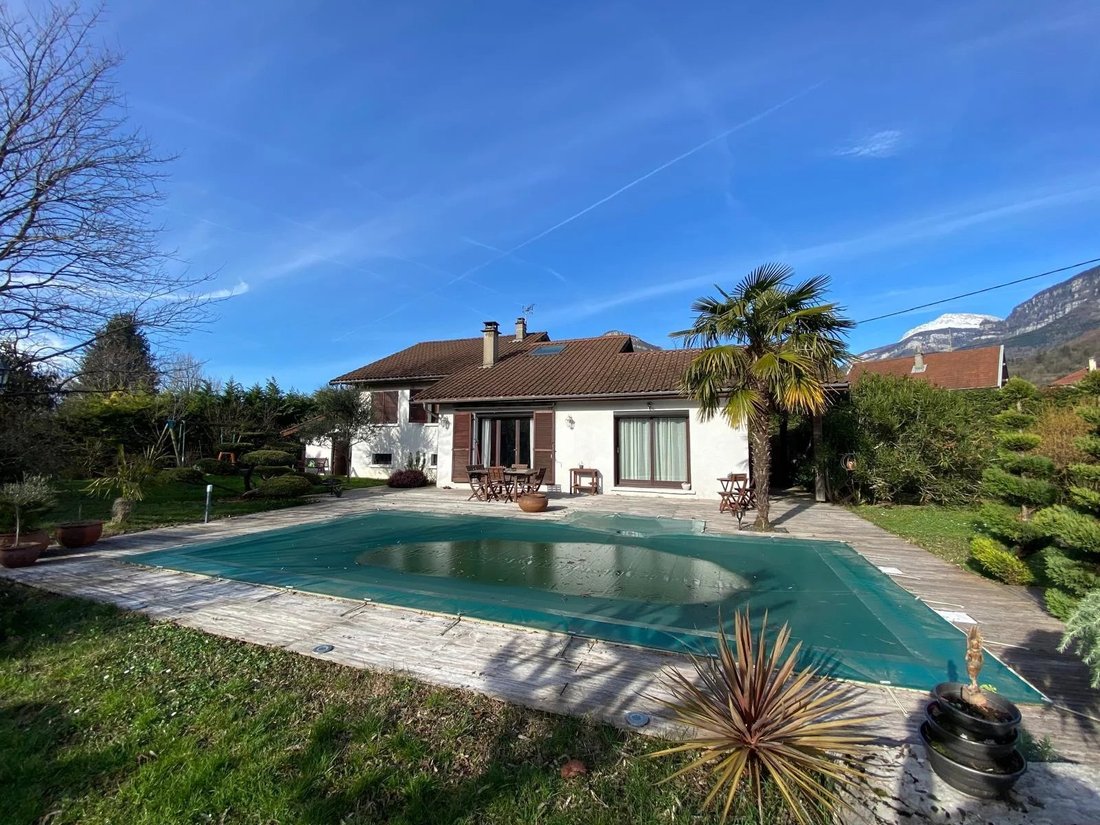 House in Le Bourg-La Jacquinière-Malossane-Saint Nizier, Voreppe, France 2 - 17348640