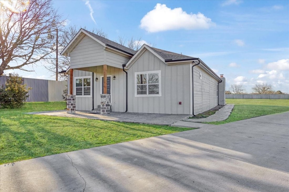 House in Van Alstyne, Texas, United States 3 - 17348195